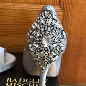 7.5 Light Blue Badgley Mischka heels.